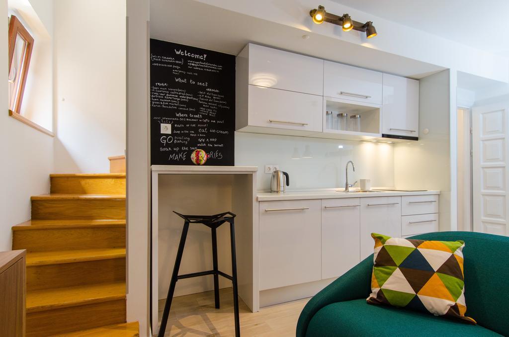Apartments & Rooms Tiramola - Old Town Trogir Chambre photo