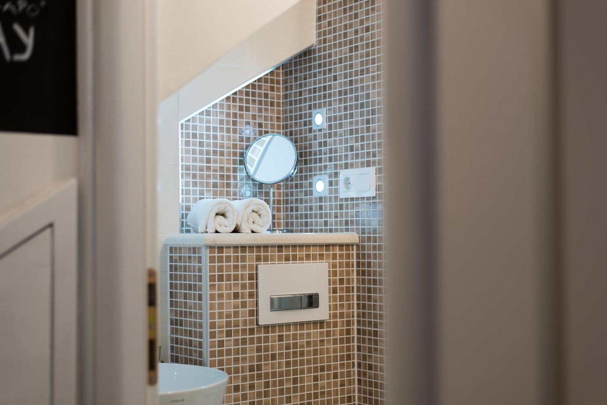 Apartments & Rooms Tiramola - Old Town Trogir Chambre photo