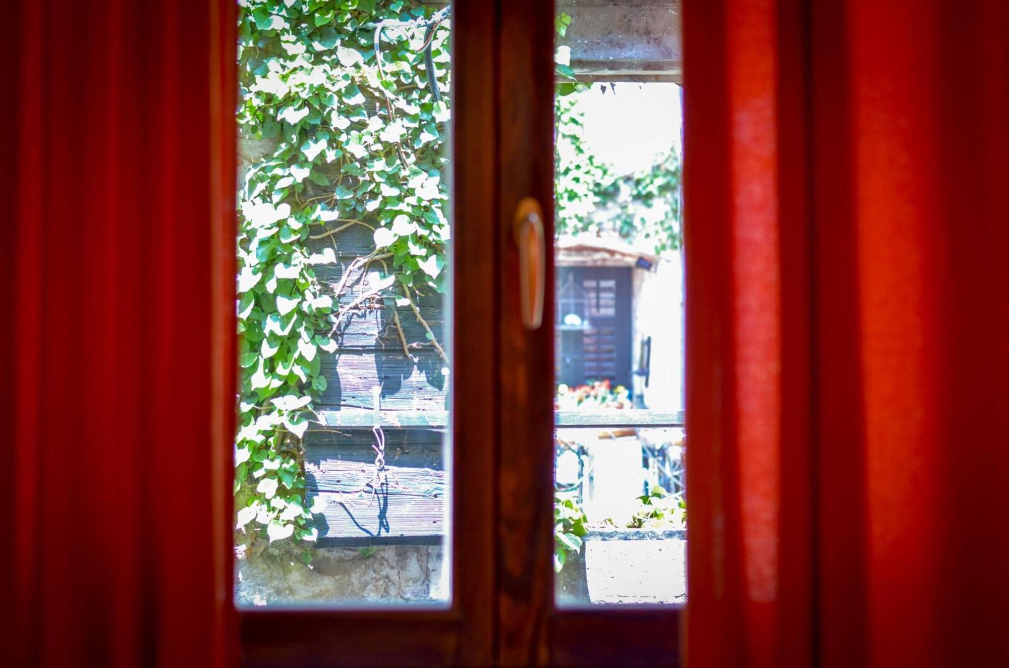 Apartments & Rooms Tiramola - Old Town Trogir Chambre photo