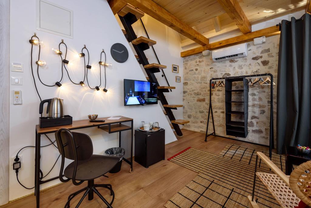 Apartments & Rooms Tiramola - Old Town Trogir Extérieur photo